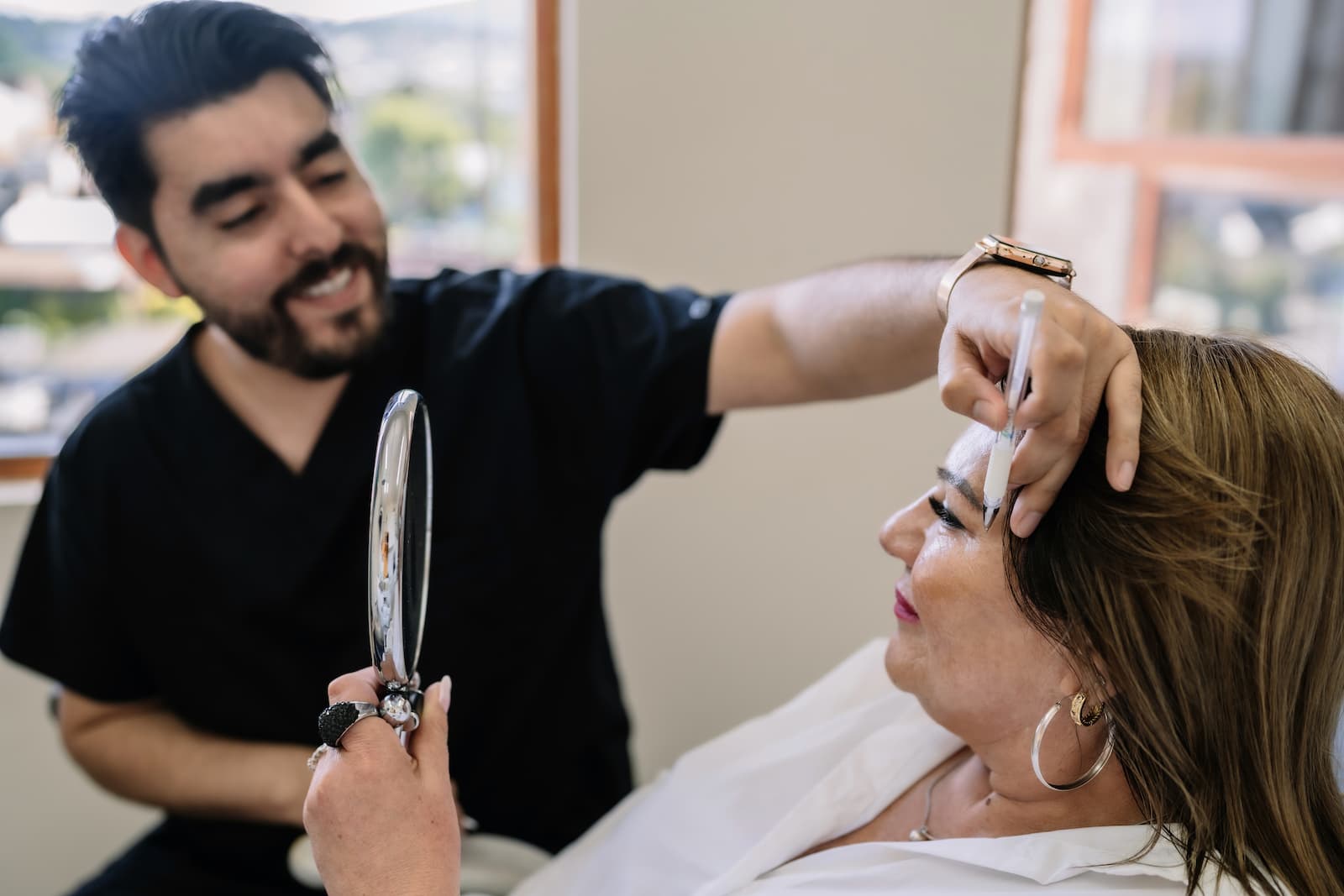 Botox y rellenos: el camino hacia una apariencia natural