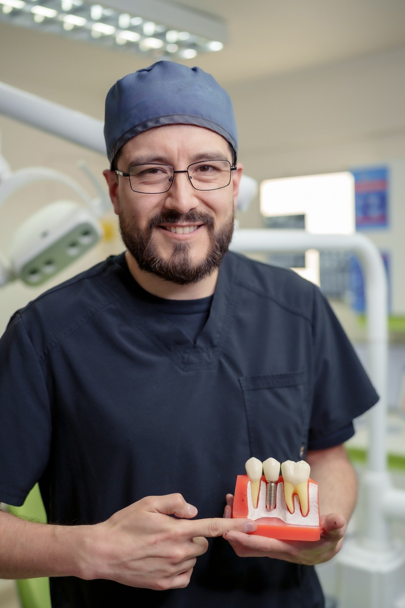 Dr. Juan Pablo Urzúa